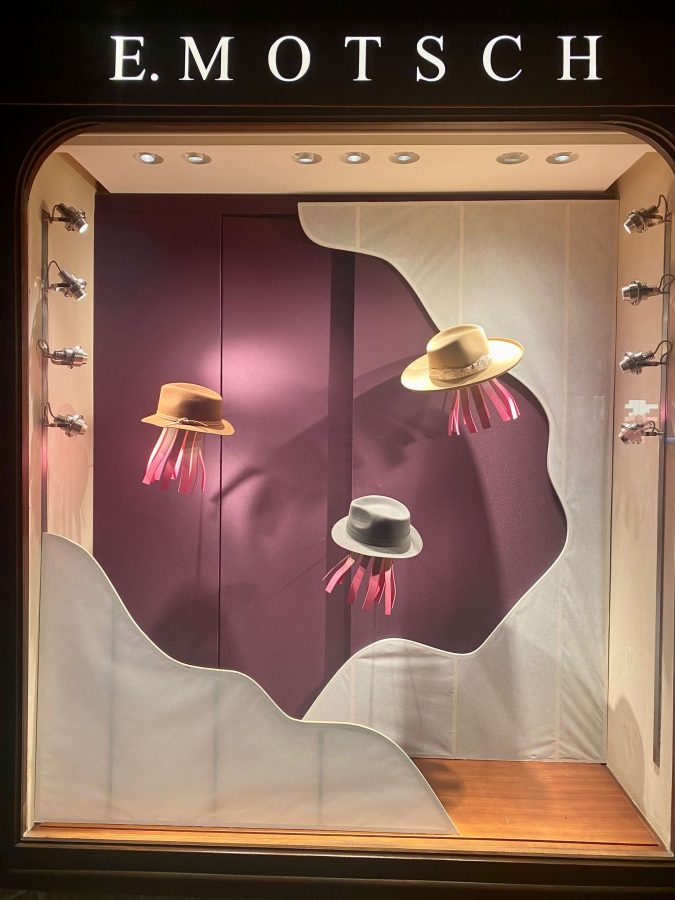 Vitrines HERMÈS septembre 2023