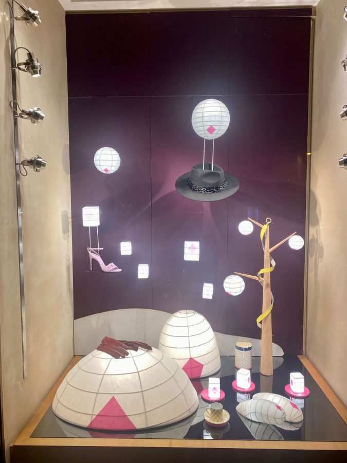 Vitrines HERMÈS septembre 2023